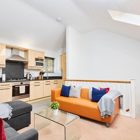 Boutique Bath Apartment Free Parking ภายนอก รูปภาพ
