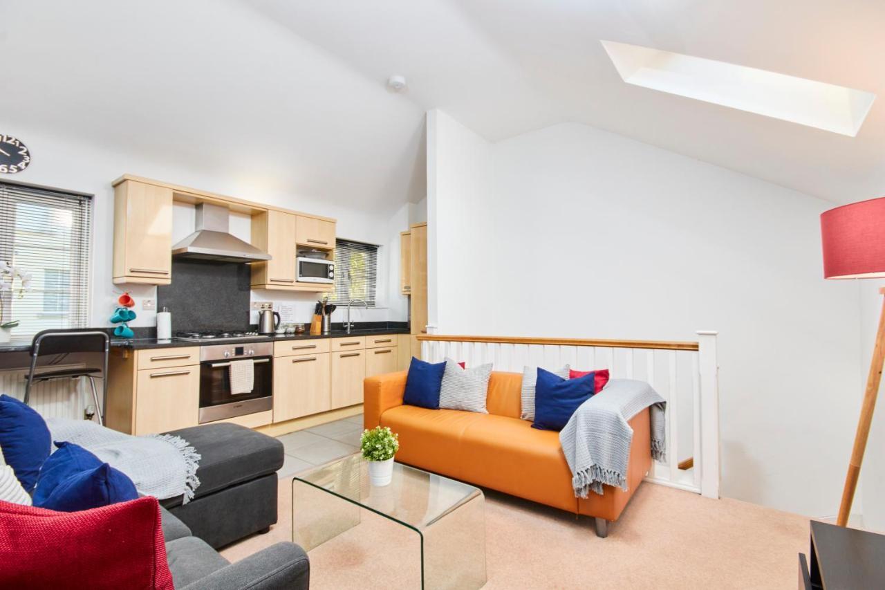 Boutique Bath Apartment Free Parking ภายนอก รูปภาพ