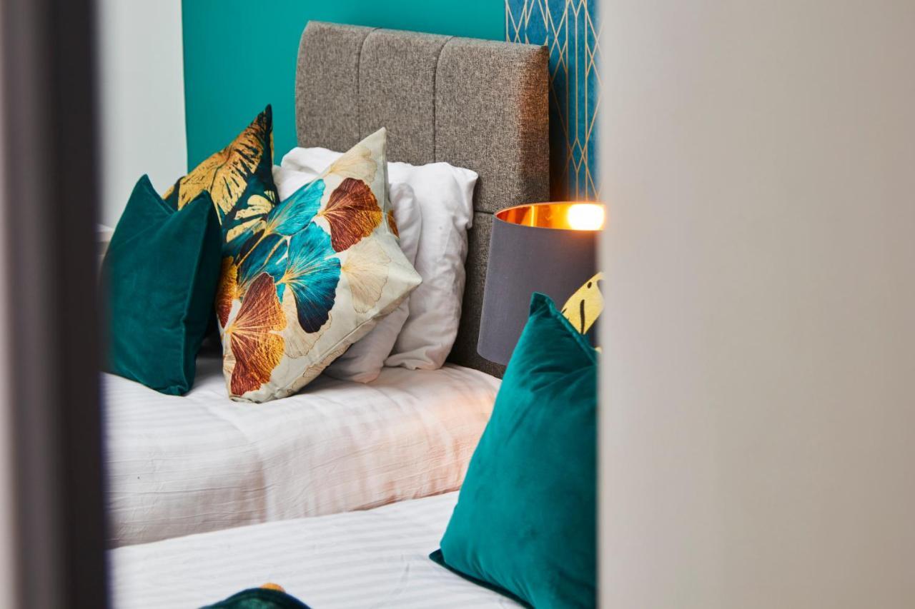 Boutique Bath Apartment Free Parking ภายนอก รูปภาพ