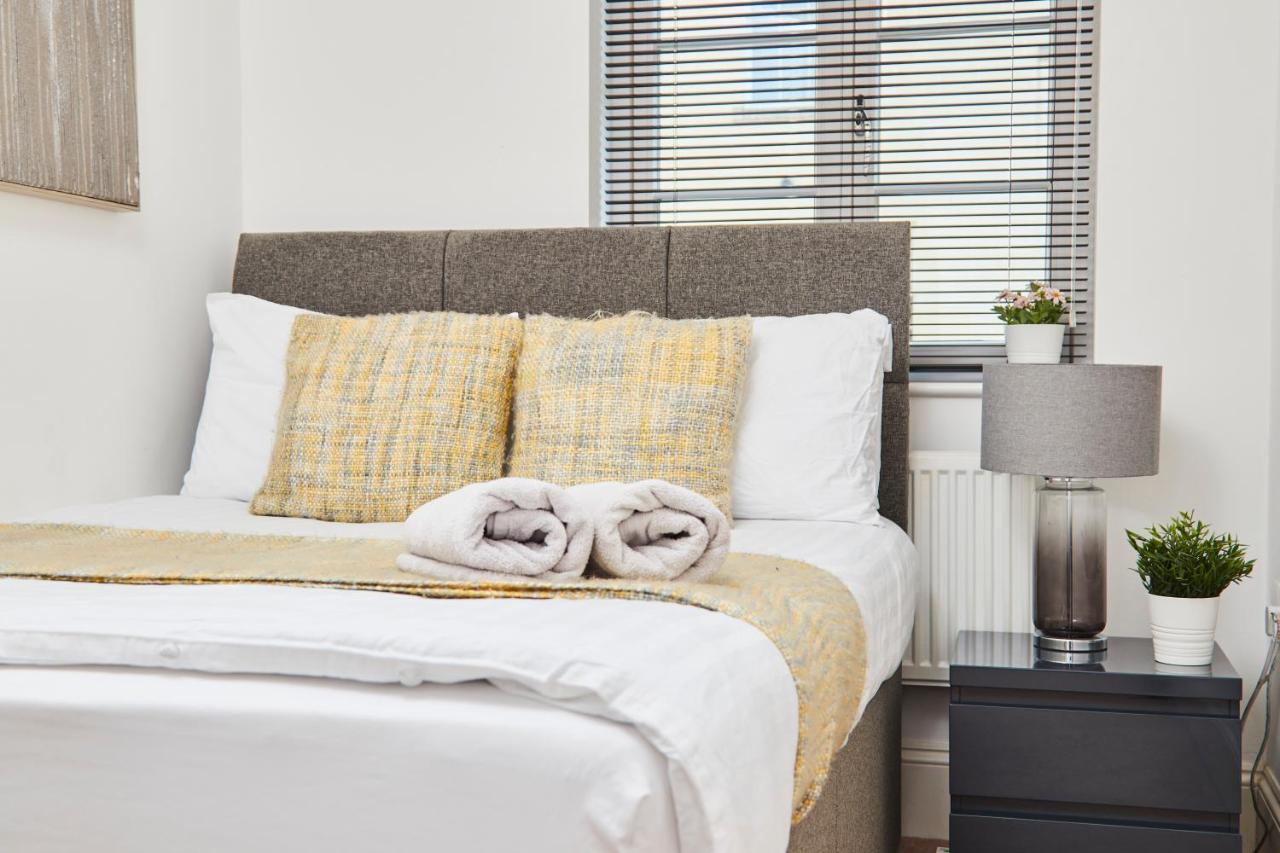 Boutique Bath Apartment Free Parking ภายนอก รูปภาพ